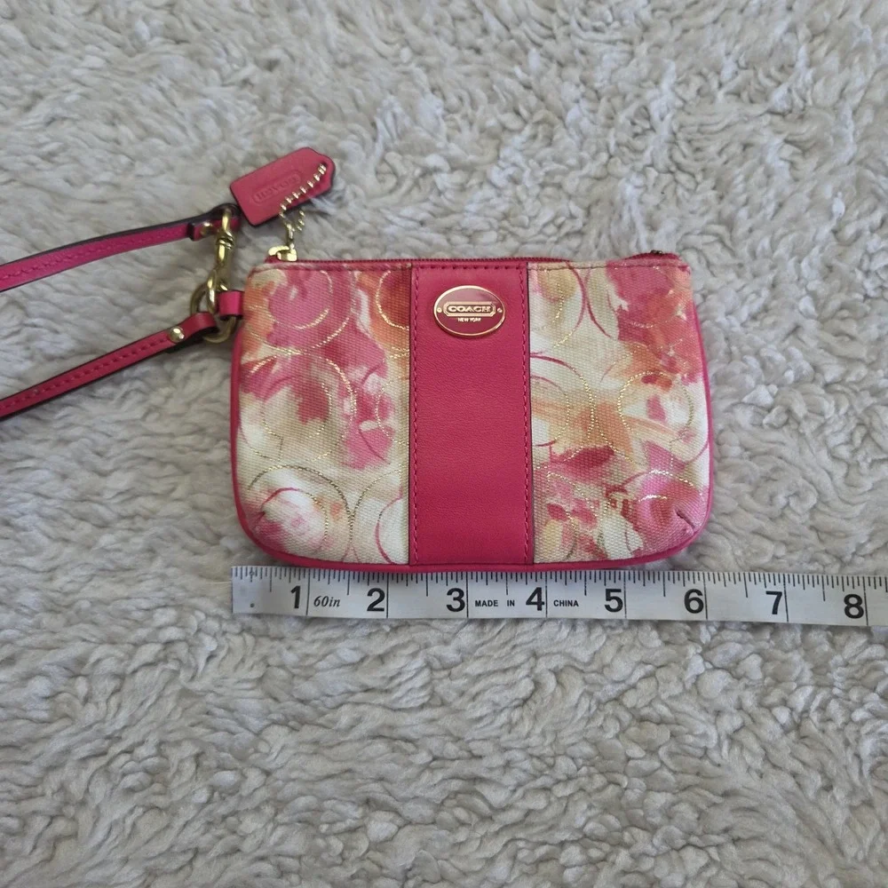 Coach Wristlet Multi Coral Pink OP Art Abstract Universal Pouch 49216